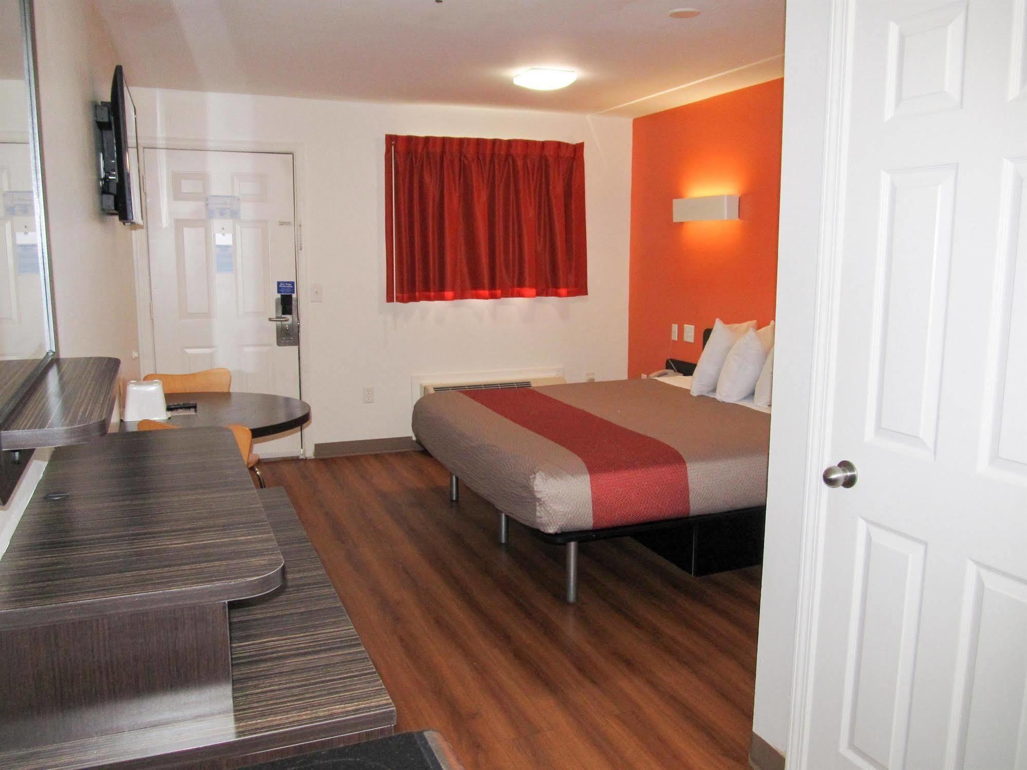 Motel 6-Greenville, Sc Eksteriør billede